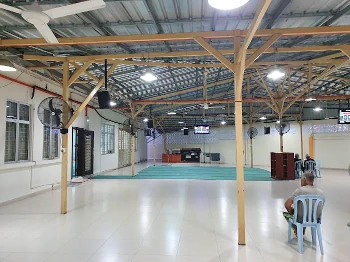 Surau Al-Falah Danau Kota Picture 3