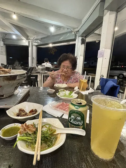 19 Thai Mookata Picture 10