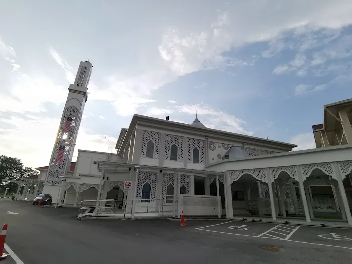 Masjid Al-I'tisam, Taman TTDI Jaya Picture 3