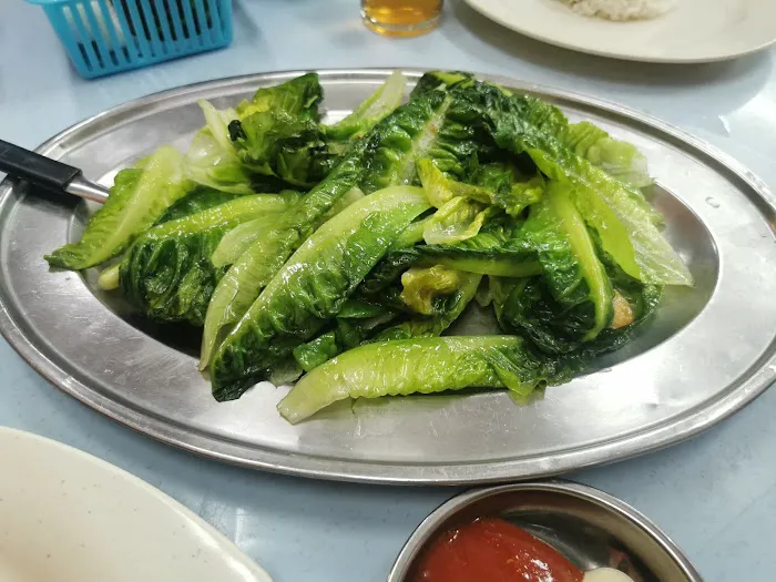 Kim Wah Restaurant | 万挠蕉赖蒸鱼头 Picture 4