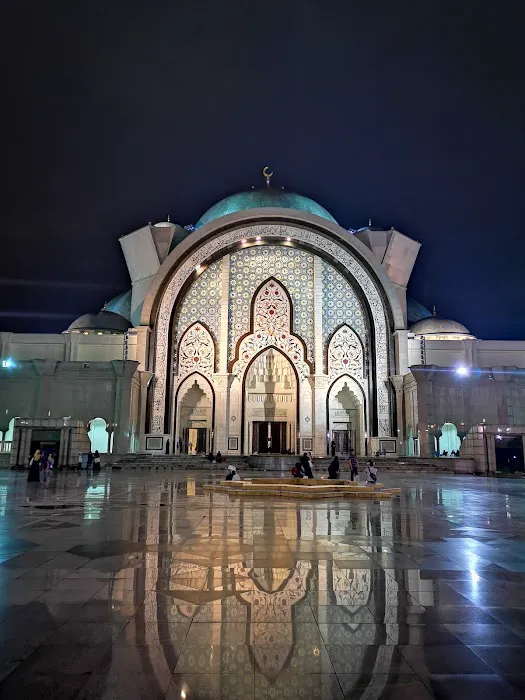Masjid Wilayah Persekutuan (The Federal Territory Mosque) Picture 6