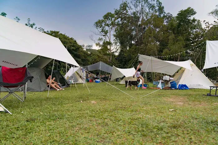 Duo Camp Campsite By The River Picture 5