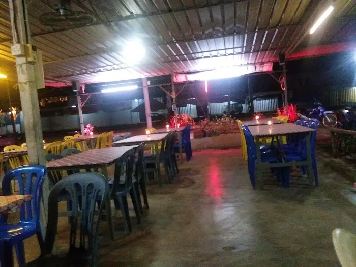Along Simpang juruteknik Mechatronic Picture 6