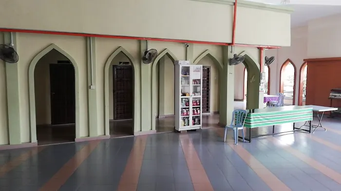 Surau Bangi Perdana (Surau Jumaat) Picture 3