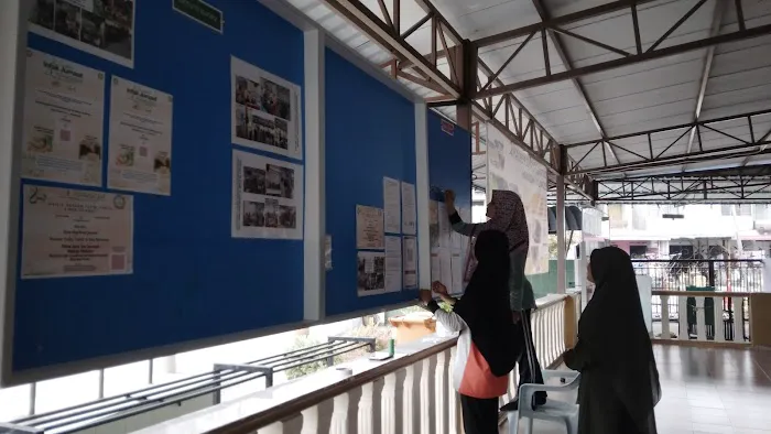 Surau Al-Hidayah West Country Picture 5