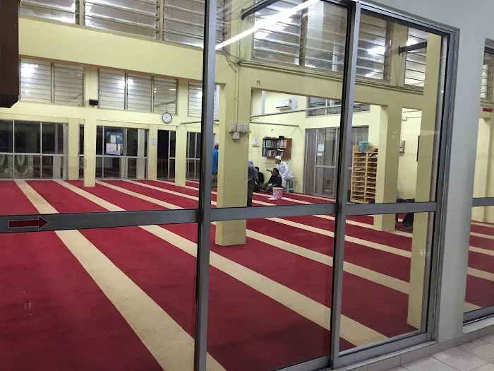 Al-Abrar Surau Picture 4