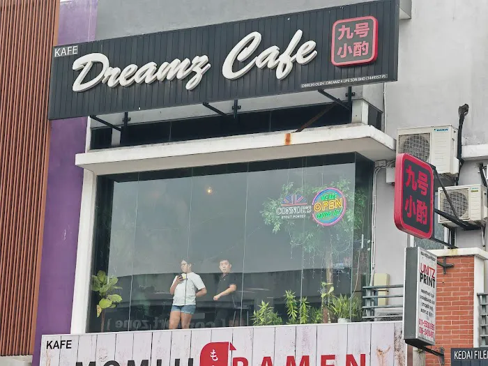 Dreamz cafe Picture 7