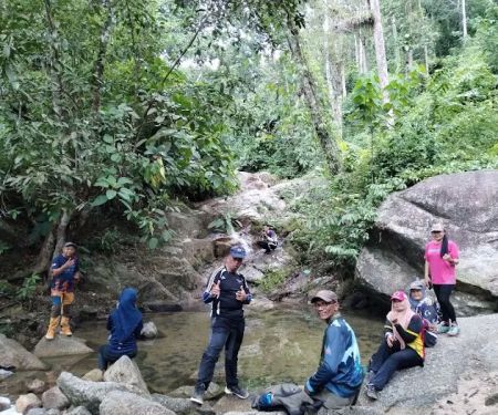 Lata Batu Bijih Tepoh