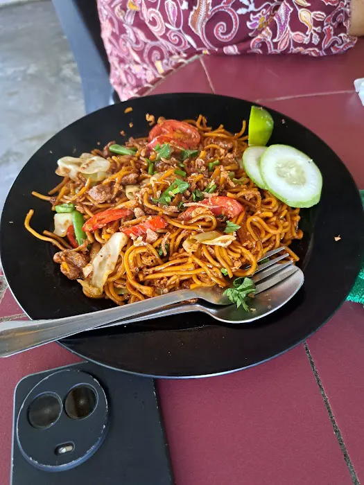 Mee Poknik Aziz Bukit Nangka Picture 2