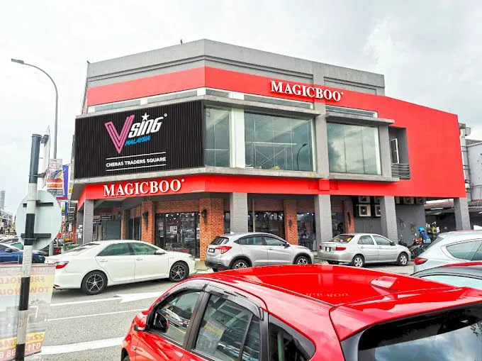 VSING Cheras Traders Square Picture 1