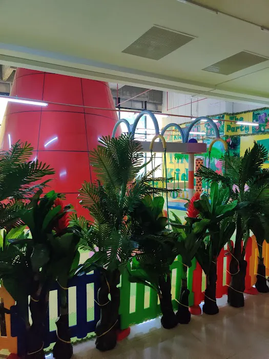 Nasi Kandar Warung Tree (Taman Sungai Besi) Picture 2