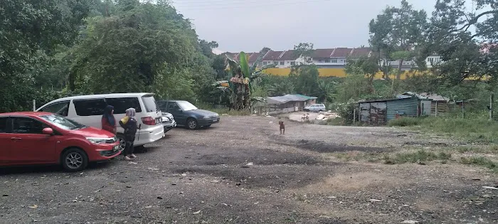 Bukit Serdang Trail | Taman Universiti Indah Entrance Picture 10