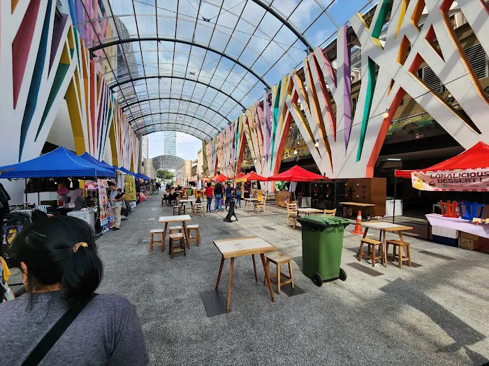 Strand Mall Picture 6