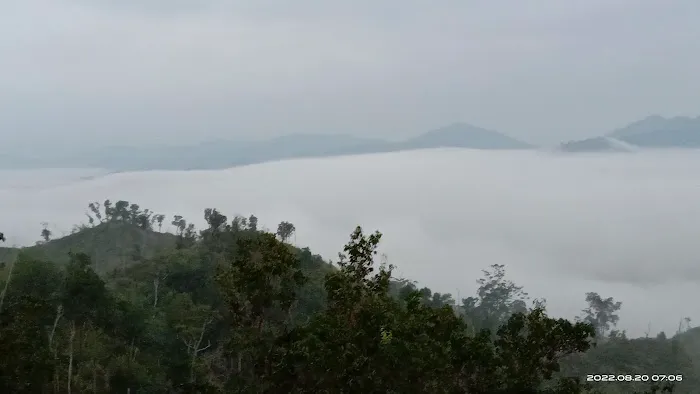 Puncak Gunung Pupuk Picture 1