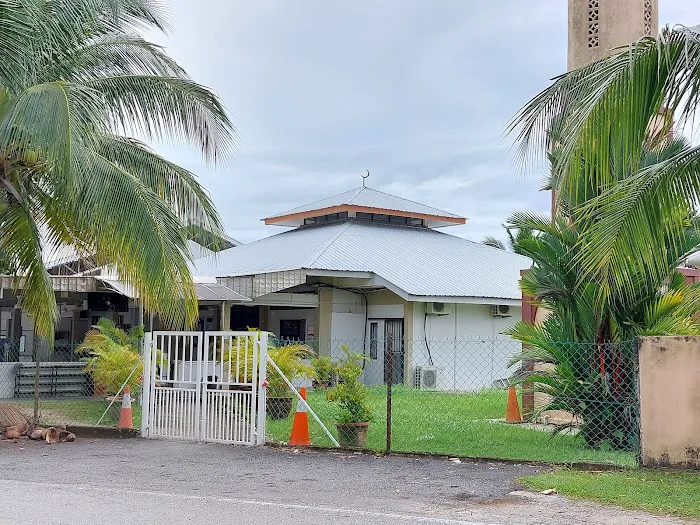 Surau Al-Firdaus Nilai Impian (SAFNI) Picture 2