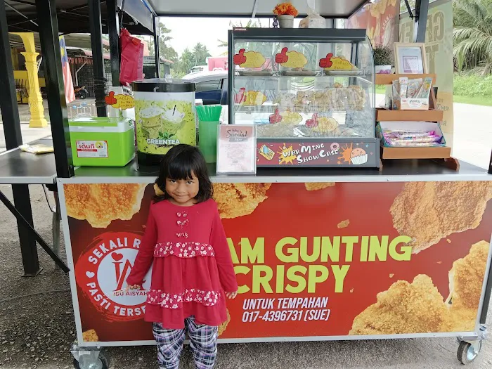 Ayam Gunting Crispy (Ibu Aisyah) Picture 7