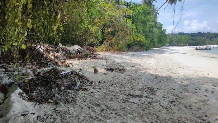 Pantai Pasir Air Picture 10