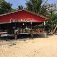 Petani Beach Chalet ico