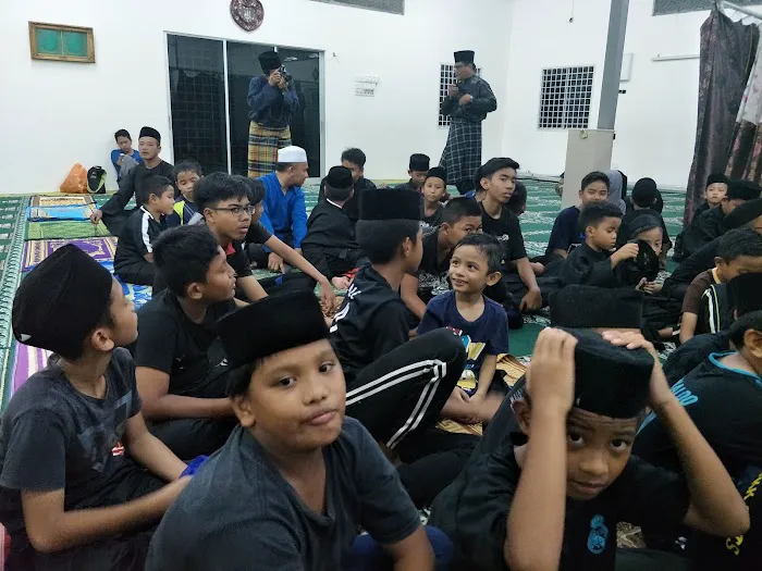 Surau Al Huda Picture 7