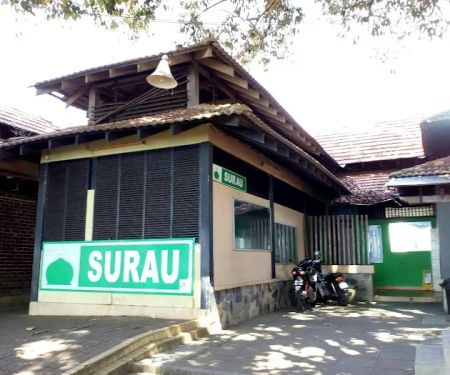 Surau Awam Teluk Cempedak (Musholla)