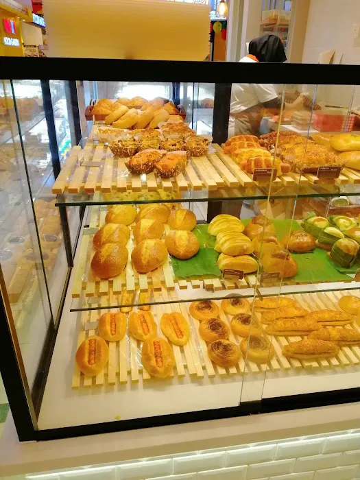 Plaza Low Yat Picture 3