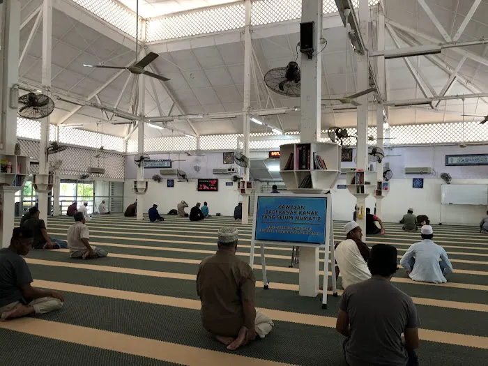 Masjid Tanjung Api Taman Gelora Picture 5