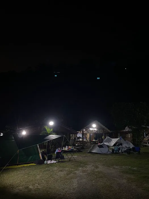 Kelulut River Campsite Picture 1