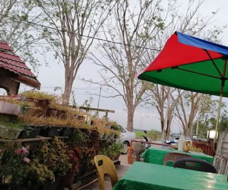 Kedai makan kunci air buang