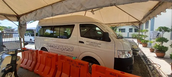 Masjid al-Munir Kampung Selamat Picture 4