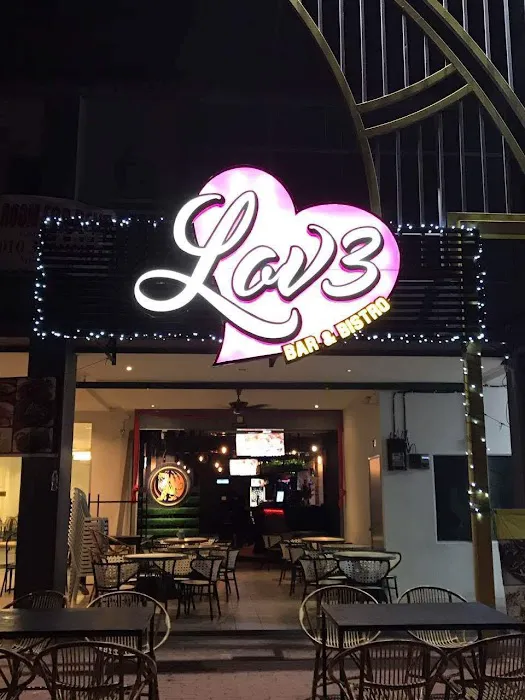 Lov3 Bar & Bistro Picture 1