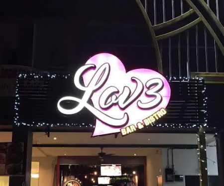 Lov3 Bar & Bistro
