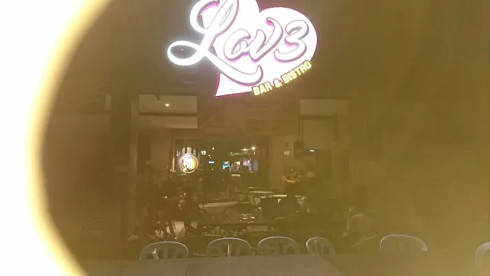 Lov3 Bar & Bistro Picture 8