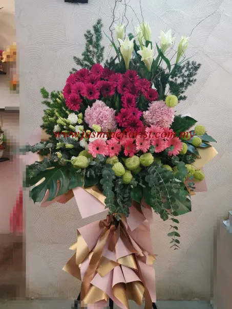 Jasmine Florist & Craft Picture 1