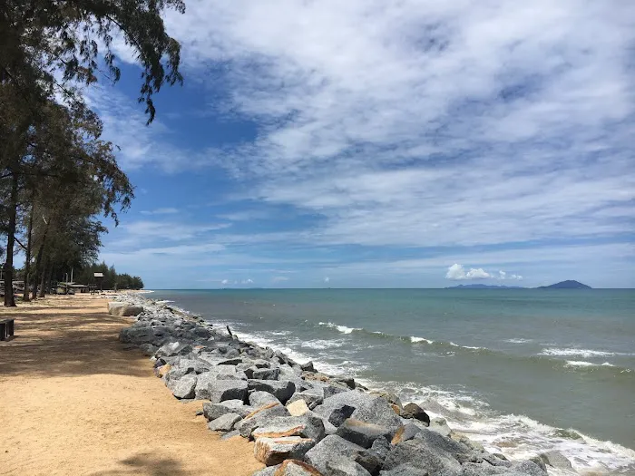 Pantai Mengabang Telipot Picture 5