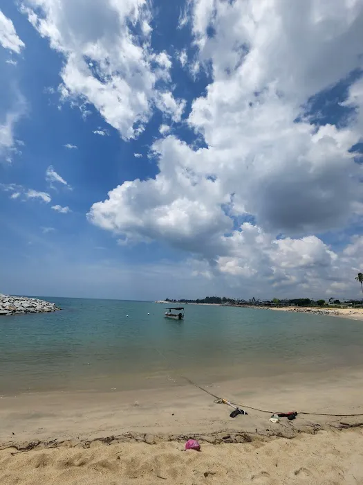 Pantai Mengabang Telipot Picture 7