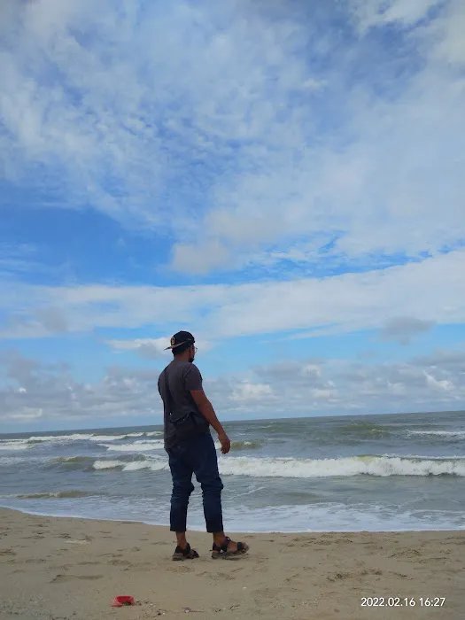 Pantai Batu Buruk Picture 9