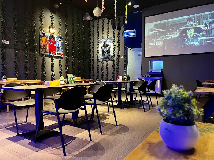 MyTeam Cafe Picture 4