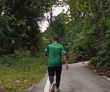 Bukit Pelindung (Puncak Kiri)