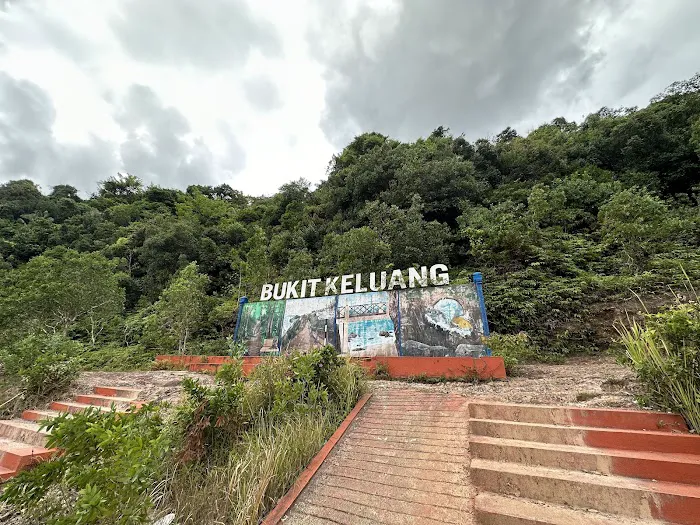Bukit Keluang Trail Head (short) Picture 6