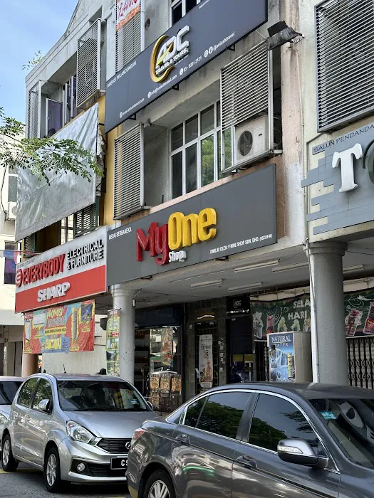 MyOne Shop (Desa Pandan) Picture 2