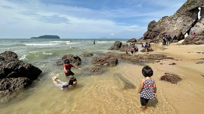 Laluan Berjalan Kaki Pesisir Pantai Bukit Keluang Picture 8