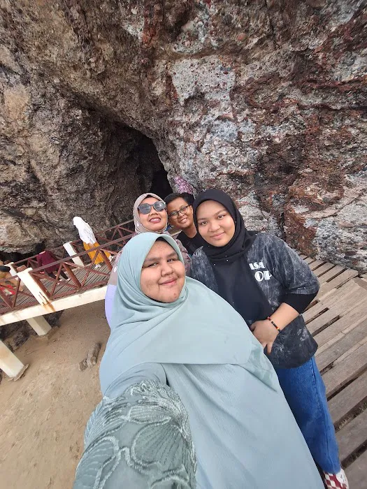 Laluan Berjalan Kaki Pesisir Pantai Bukit Keluang Picture 2