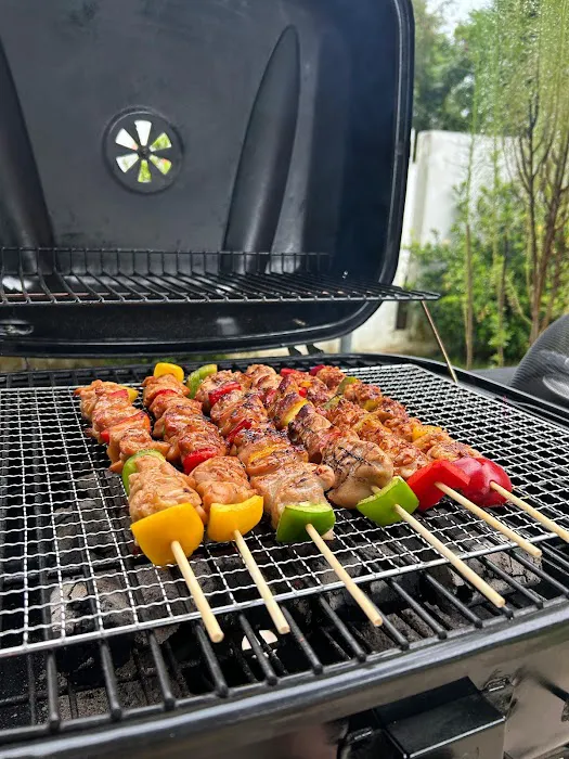 GrillStix Premium Quality House Picture 5