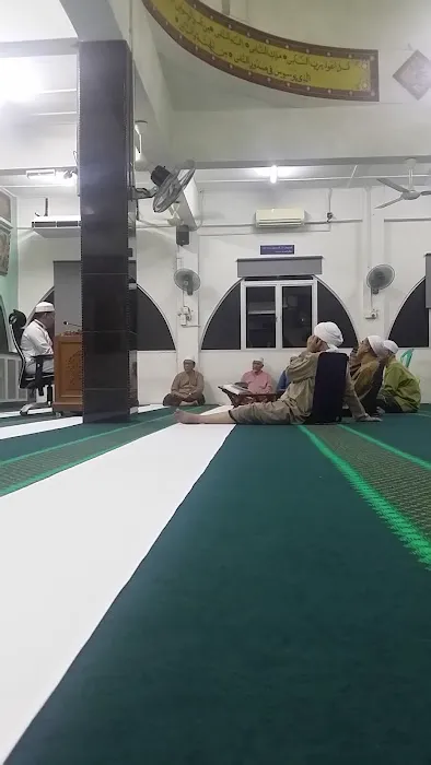 Surau Al-hidayah (Surau Jumaat 2 Tingkat) Picture 4