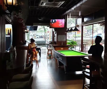 Monkey Bar 酒吧