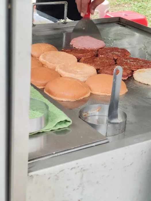 Aloha Burger Picture 3