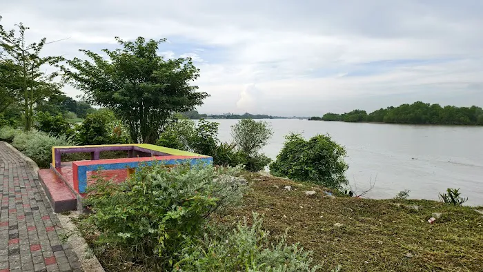 River Front Teluk Intan Picture 6