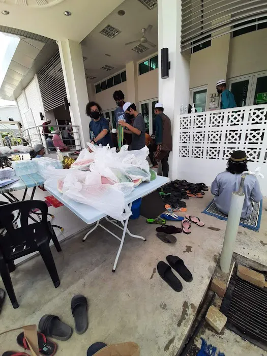 Masjid Al Mustaghfirin Batu 3 Picture 5