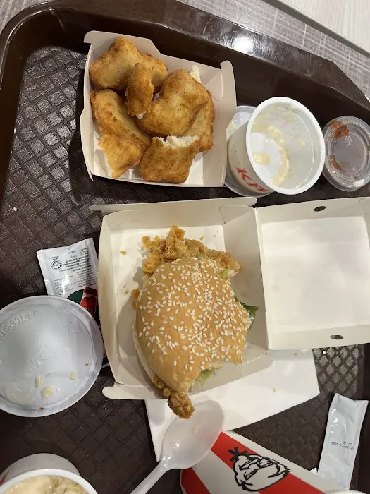 KFC Low Yat Plaza Picture 4