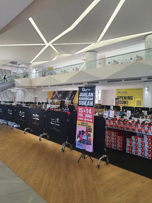 Pinnacle Sri Petaling Mall Picture 2